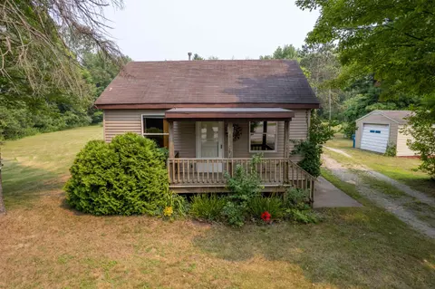 4370 N Eastman Road, Midland MI 48642 photo 1
