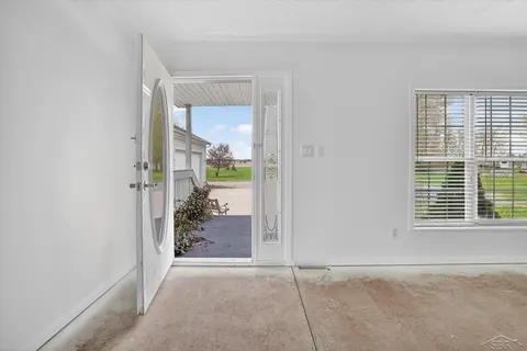 11087 Pierce Road, Freeland MI 48623 photo 3