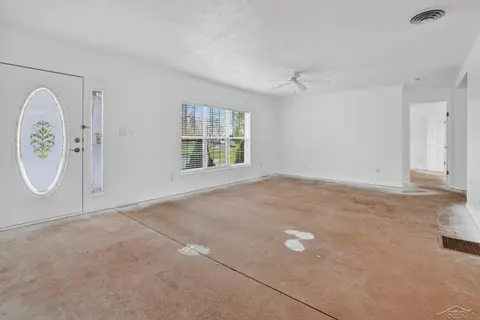 11087 Pierce Road, Freeland MI 48623 photo 5