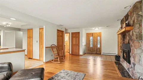 3323 Lakeside Drive, Sanford MI 48657 photo 5