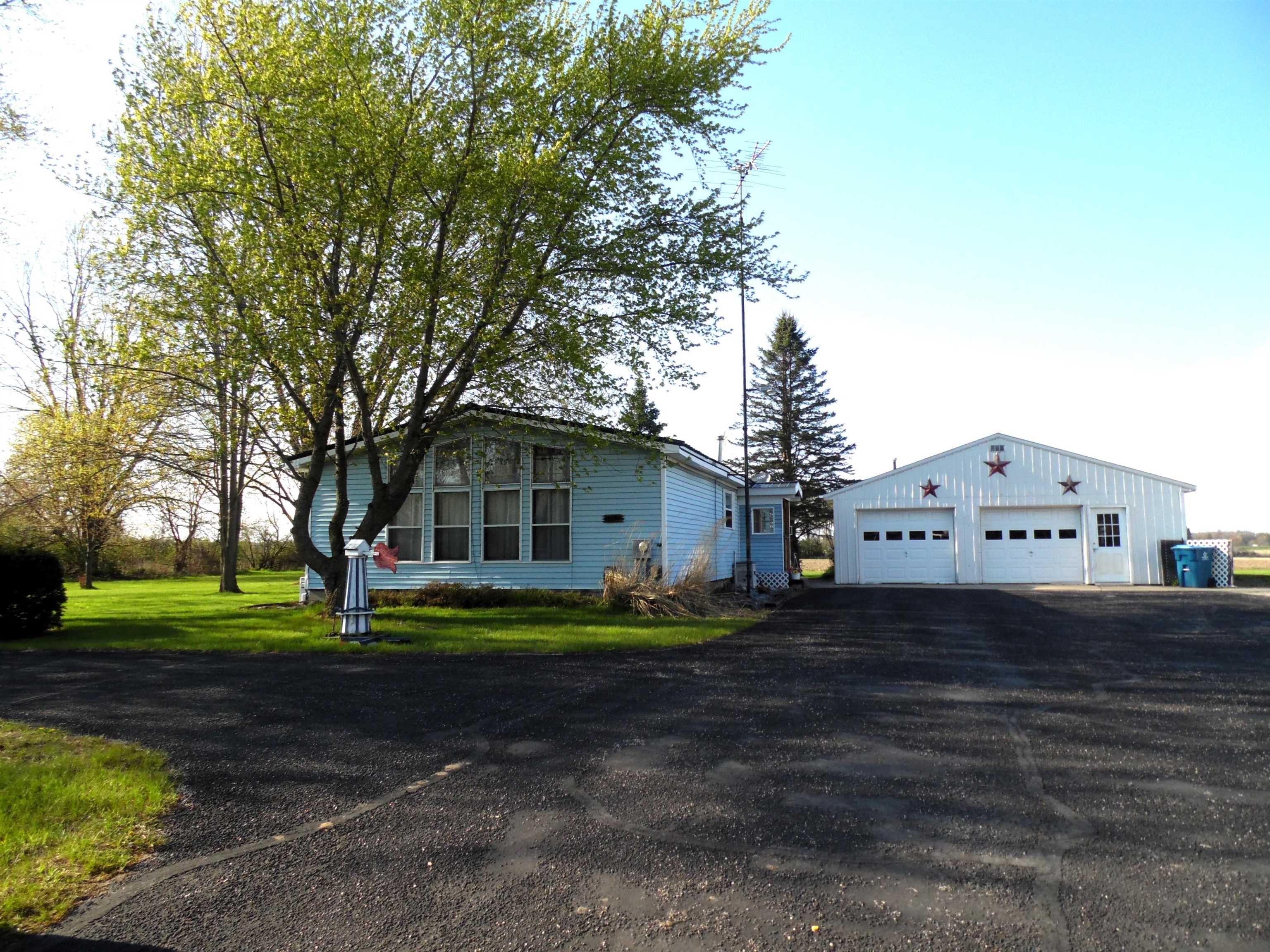 811 Graham Street, Coleman MI 48618 photo 1