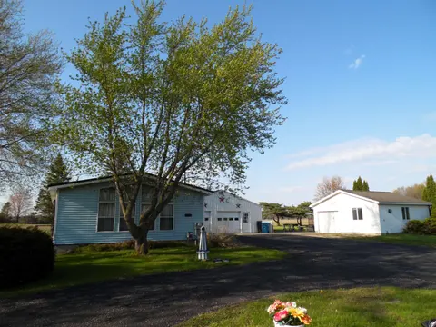 811 Graham Street, Coleman MI 48618 photo 3
