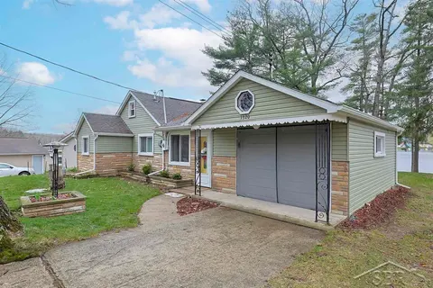 1320 Hillcrest Drive, Lake MI 48632 photo 3