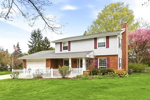 5 Mary Lane Court, Frankenmuth MI 48734 photo 4