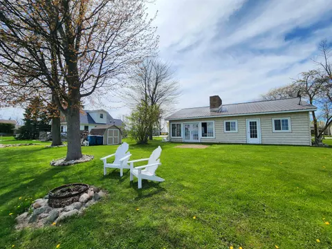5816 Avalon Road, Pinconning MI 48650 home for sale