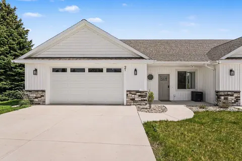 21 Cove Drive, Bay City MI 48706 photo 1