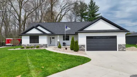 1266 Freeland Road, Bay City MI 48706-9314 photo 2