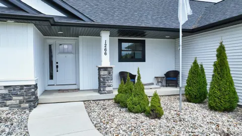 1266 Freeland Road, Bay City MI 48706-9314 photo 5