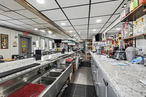 5463 Dixie Highway, Saginaw MI 48601 photo 5