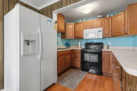 170 N Huron Road, Au Gres MI 48703 photo 4