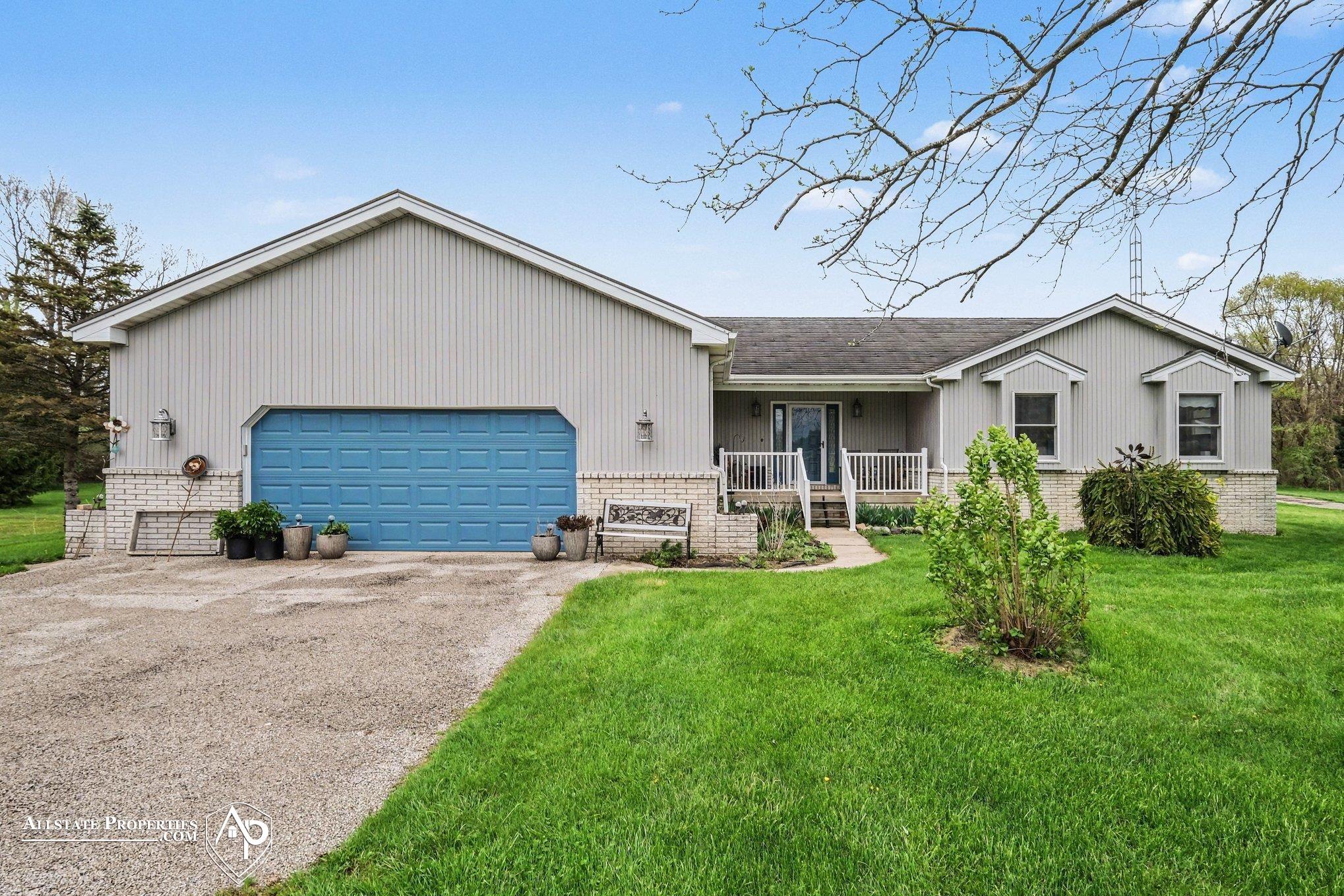 12301 S New Lothrop Road, Byron MI 48418 photo 1