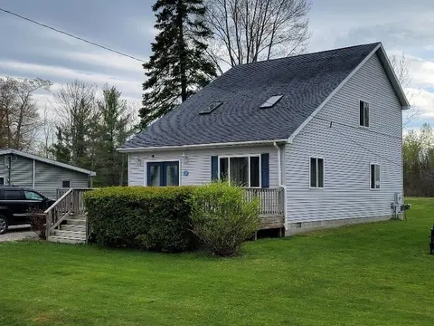 4161 Pine Street, Gladwin MI 48624 photo 2