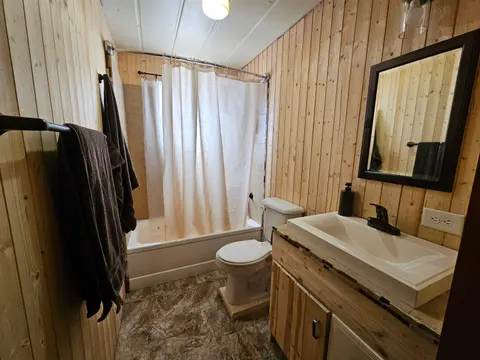 6644 Carpenter Road, Harrison MI 48625 photo 5