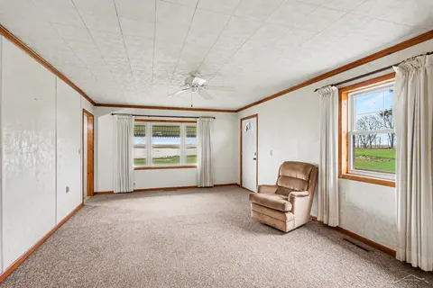 2788 N Saginaw Bay Shore Drive, Pinconning MI 48650 photo 5