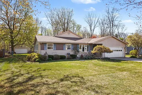 1720 N Huron Road, Pinconning MI 48650 photo 3