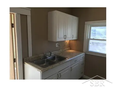 2114 Hanchette Street, Saginaw MI 48602 photo 4