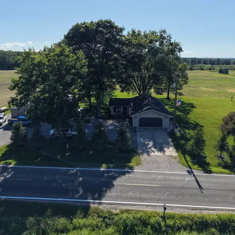 11717 N Whiteville Road, Farwell MI 48622 photo 3