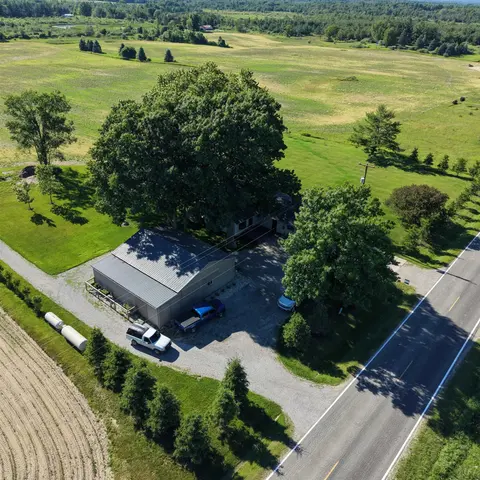 11717 N Whiteville Road, Farwell MI 48622 photo 5