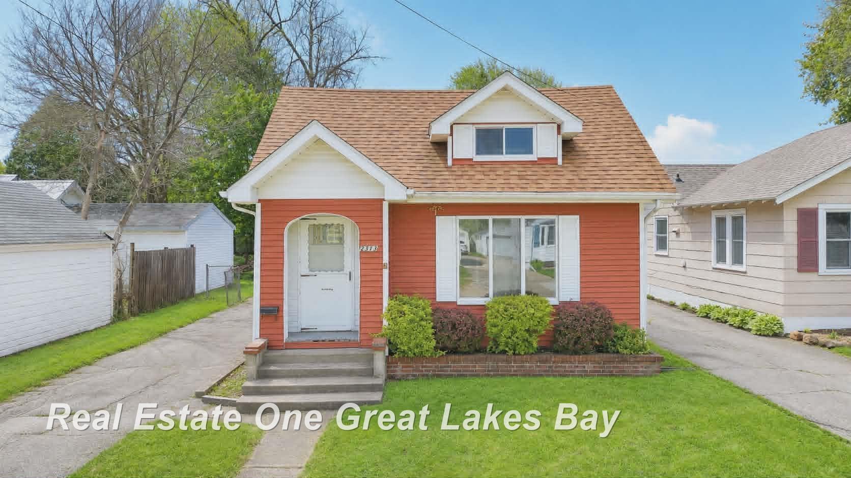 2313 Morgan Street, Saginaw MI 48602 photo 1