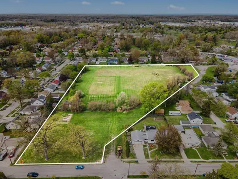 1301 N Henry Street, Bay City MI 48706 photo 1