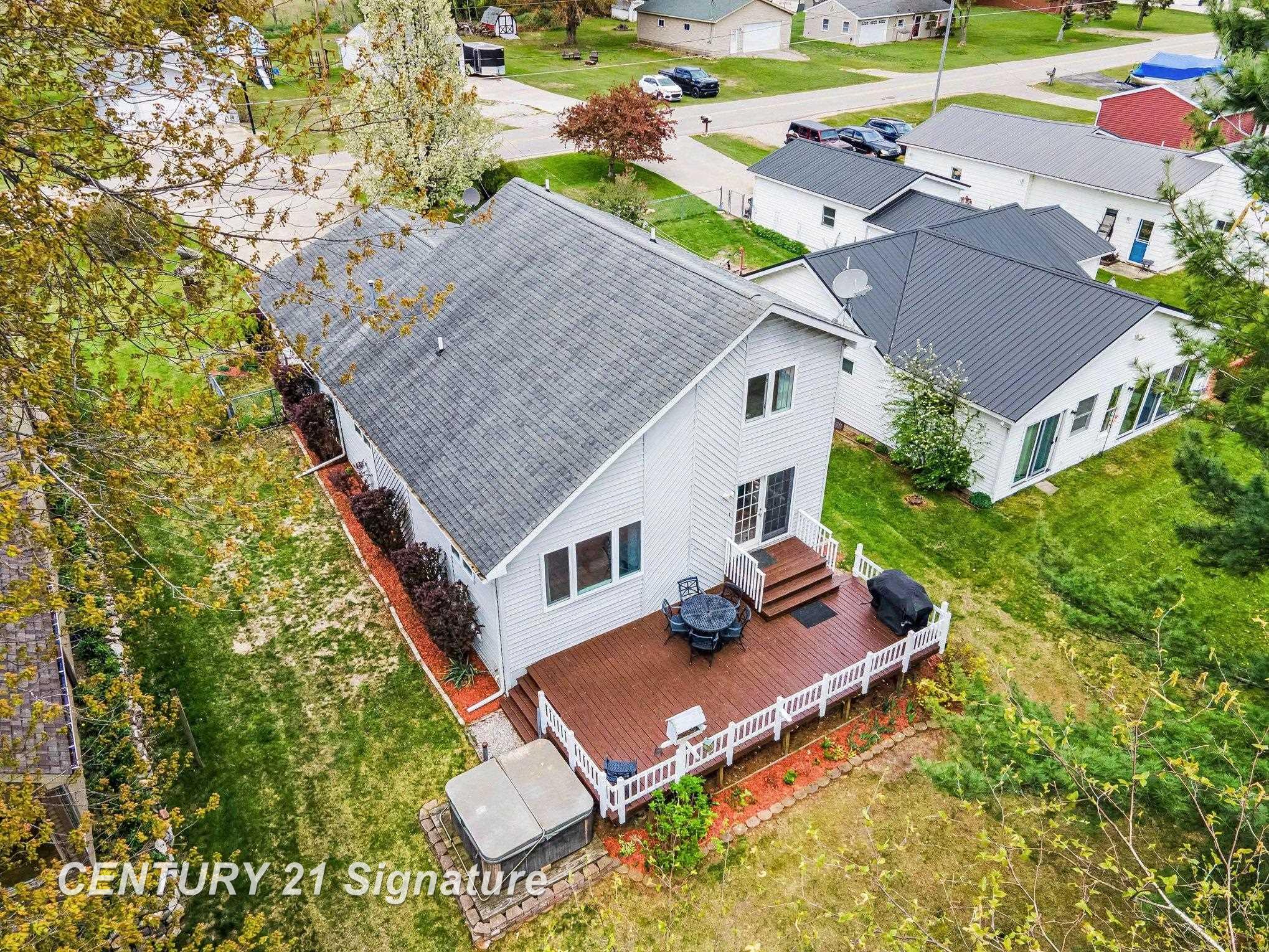 1361 Mckimmy Drive, Beaverton MI 48612 photo 1