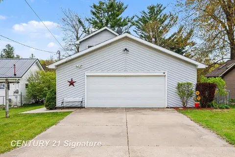 1361 Mckimmy Drive, Beaverton MI 48612 photo 2