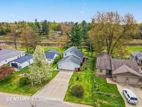 1361 Mckimmy Drive, Beaverton MI 48612 photo 3