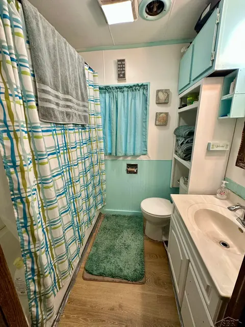 400 S Kiesel Street, Bay City MI 48706 photo 5