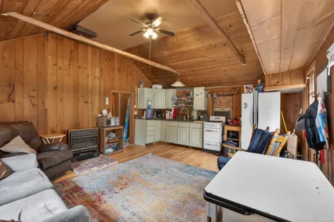 5429 Daily Road, Alger MI 48610 photo 4