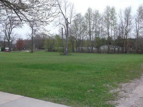 NHN Park Street, Lake George MI 48633 photo 3