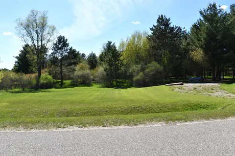 5473 Eastchester Way, Gladwin MI 48624 photo 2