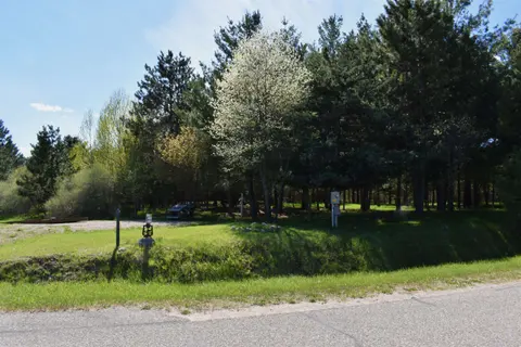 5473 Eastchester Way, Gladwin MI 48624 photo 4