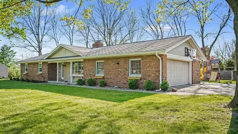 6190 Maple Road, Frankenmuth MI 48734 photo 2