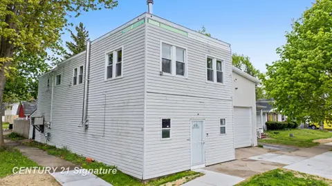 1300 S Wheeler Street, Saginaw MI 48602 photo 5