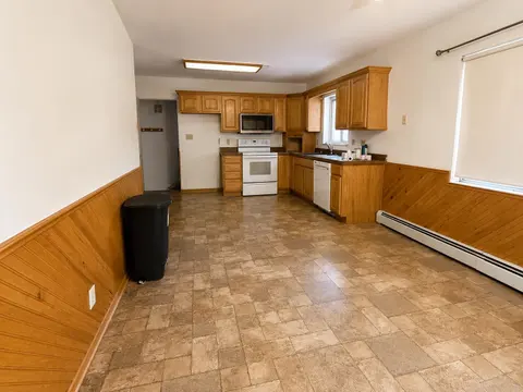 1500 N Trumbull Street, Bay City MI 48708 photo 5
