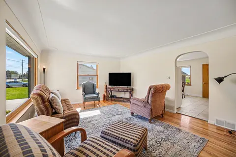 2720 22nd Street, Bay City MI 48708 photo 4