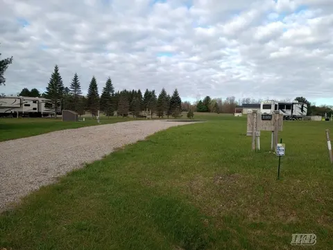 4933 Warrington Way, Gladwin MI 48624 photo 2