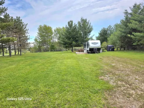 5492 Lexington Drive, Gladwin MI 48624 photo 5