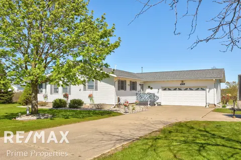 872 Huron Crest Drive, Bad Axe MI 48413 home for sale