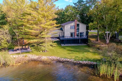 2119 Middle Haven Drive, Gladwin MI 48624 photo 4