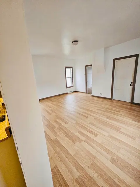 402 Oak Street, Saginaw MI 48604 photo 3