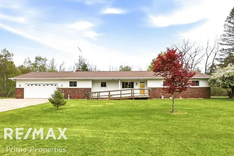 4301 Curtis Road, Birch Run MI 48415-9016 multi-family property for sale