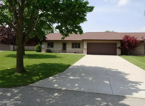 162 Westland Drive, Bad Axe MI 48413 photo 2