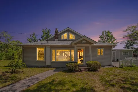 381 W Long Lake Drive, Harrison MI 48625 photo 4