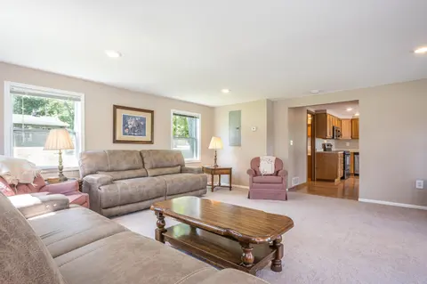 1379 Sioux Street, Gladwin MI 48624-8354 photo 3