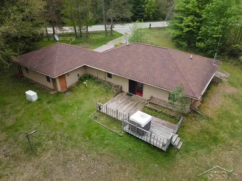 1156 S Alamando Road, Shepherd MI 48883 photo 5