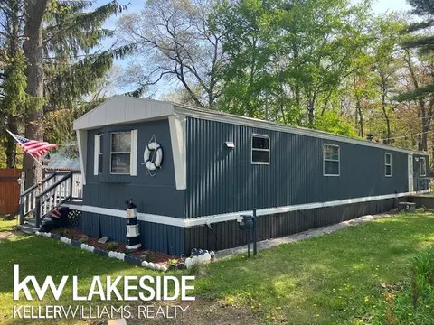 5871 Port Austin Road, Caseville MI 48725 photo 2