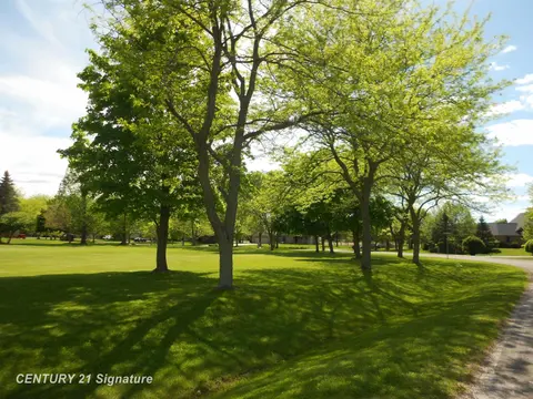 N Sunningdale Street, Saginaw MI 48604 photo 3