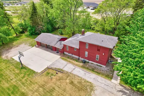 3285 Kochville Road, Saginaw MI 48604 photo 4