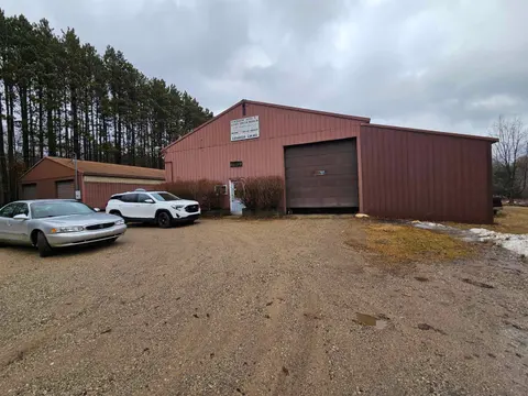 4251 W Arthur Road, Harrison MI 48625 photo 3